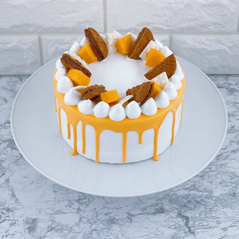 Mango Fresh Cream Cake